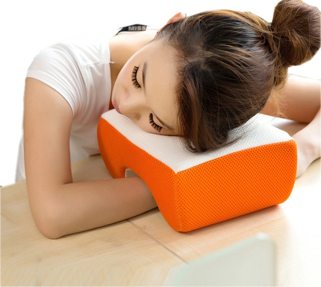 This 15 Genius Pillow Ideas Makes Sleeping At Your Desk Comfortable Decor Units