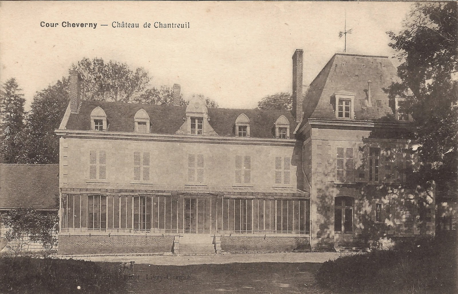 Château de Chantreuil - Cour-Cheverny