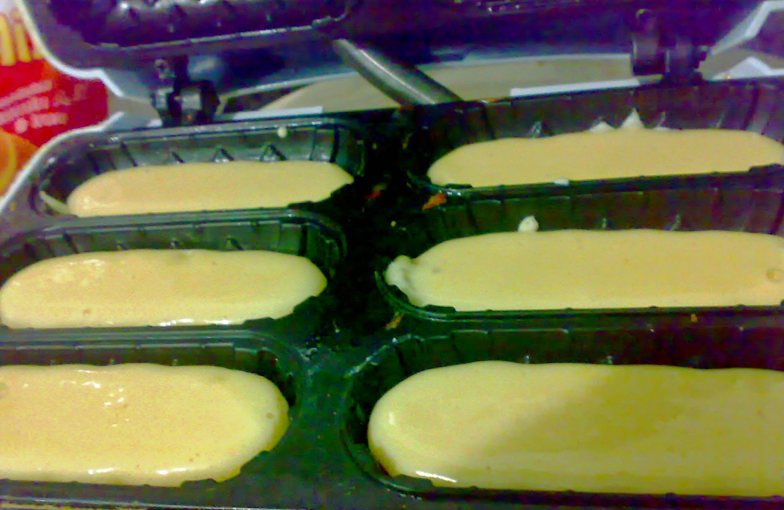 Ham and Queso de Bola Waffles Using Hanabishi Hotdog Maker AllAround