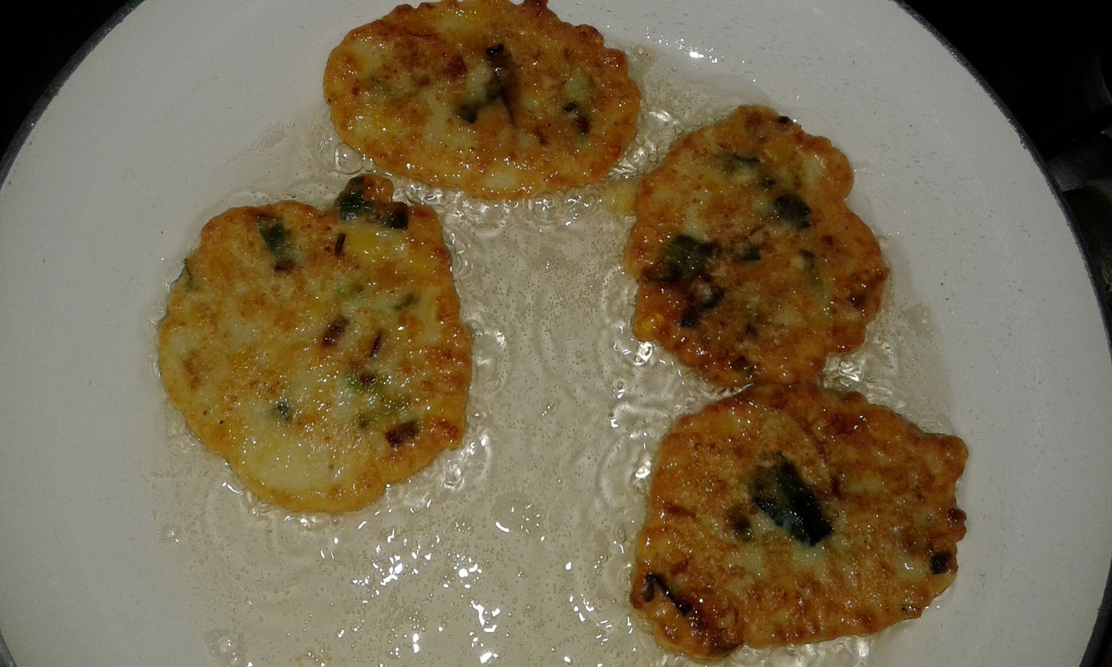 Busy mum's notes Corn and leek fritters