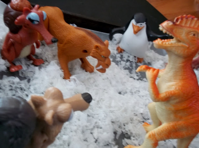 Ice Age Dinosaurs, Sensory Snow Play.