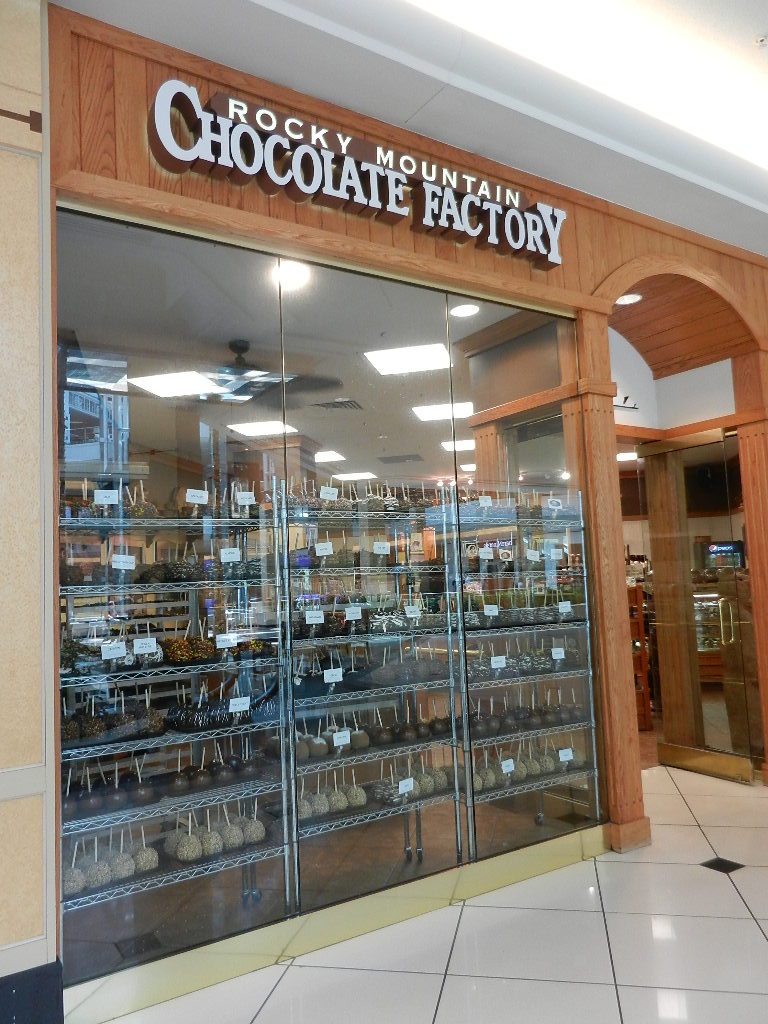 Kuweight 64 SOMERSET COLLECTION, A MUST VISIT BEAUTIFUL MALL IN MICHIGAN