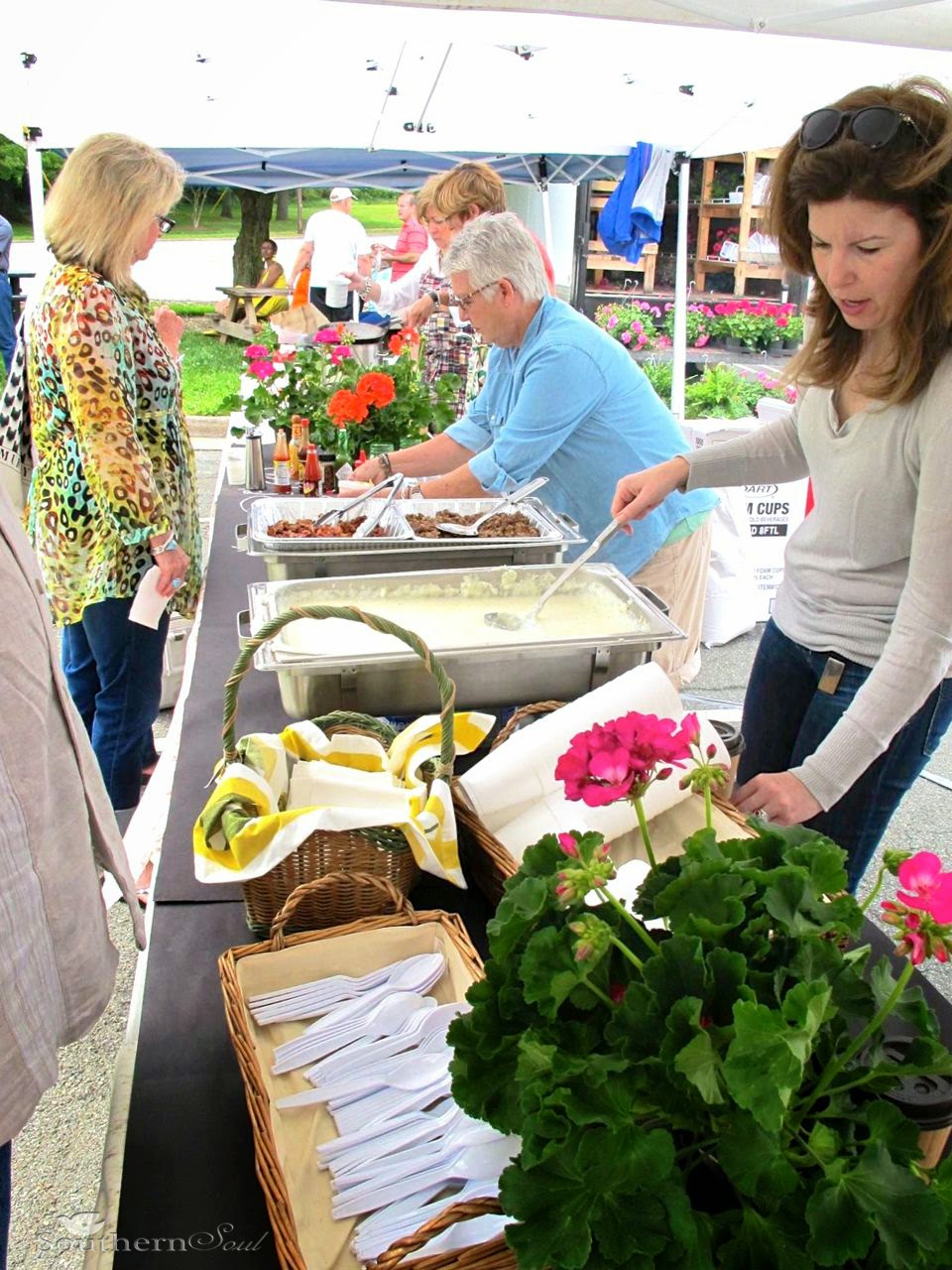 A Southern Soul Old Fashioned Creamy Grits & A Grits Bar
