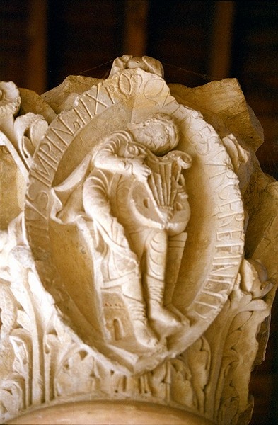 Commedia クリュニー修道院