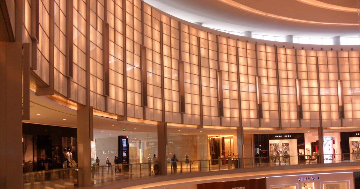 balenciaga mall of emirates