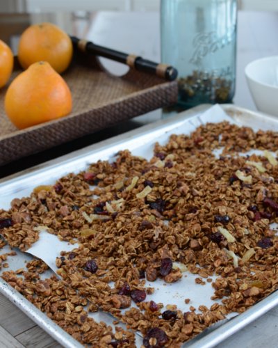 Gingerbread Granola ♥ KitchenParade.com, granola all dressed up for Christmas with orange and molasses plus special spices. Lower Sugar, Bigger Flavor. Vegan. Gluten Free. Great for Meal Prep & Homemade Food Gifts.
