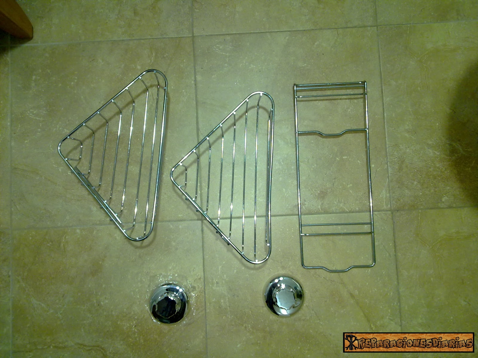 Reparacionesdiarias: COLOCACION DE ACCESORIOS PARA EL BAÑO: