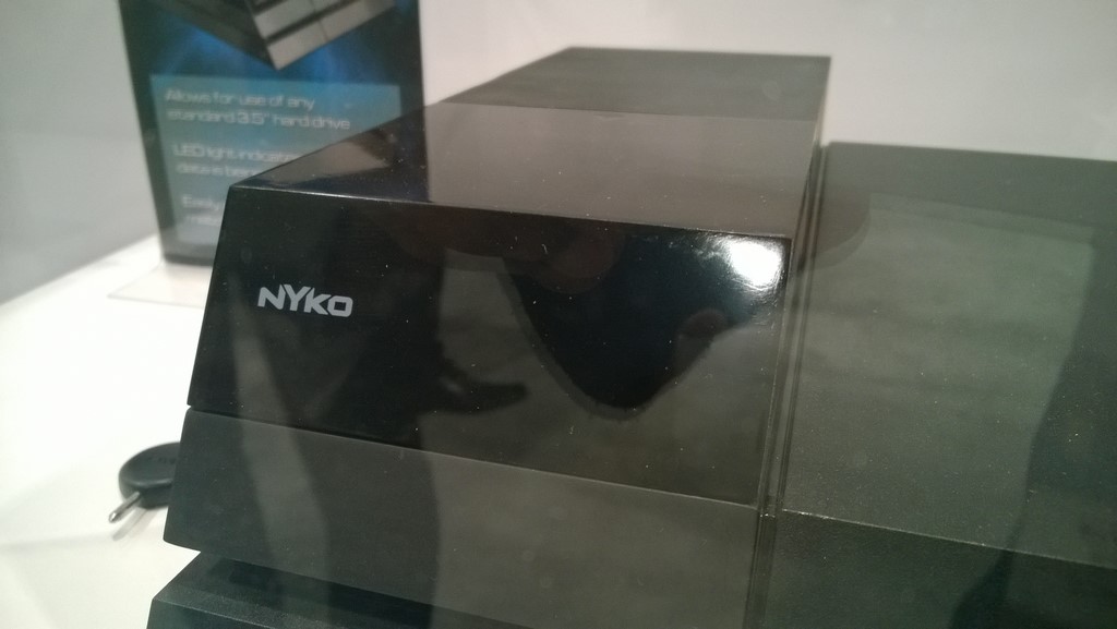 playstation4 nyko rooteto3