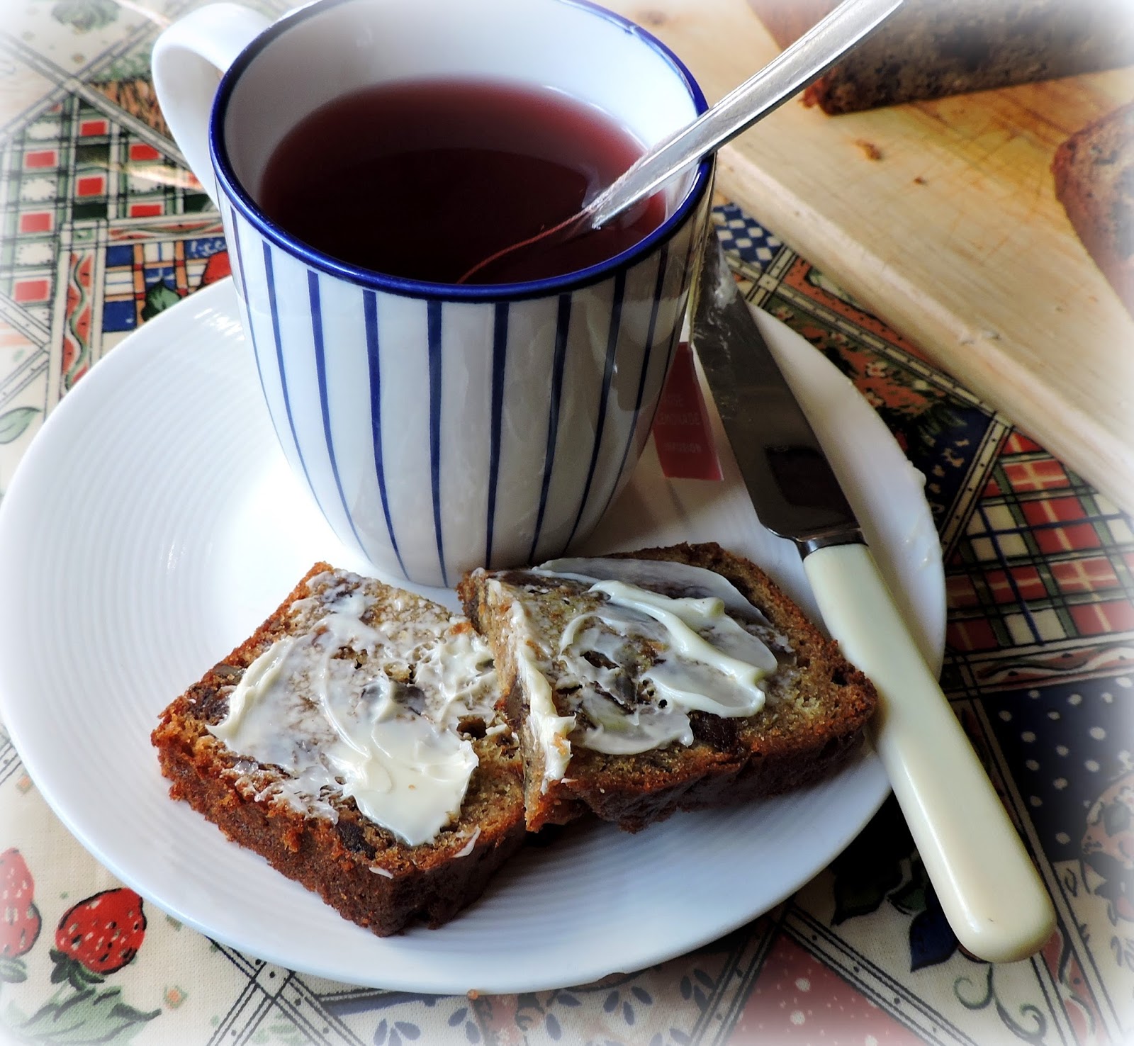 Banana, Rum, Date and Walnut Loaf The English Kitchen