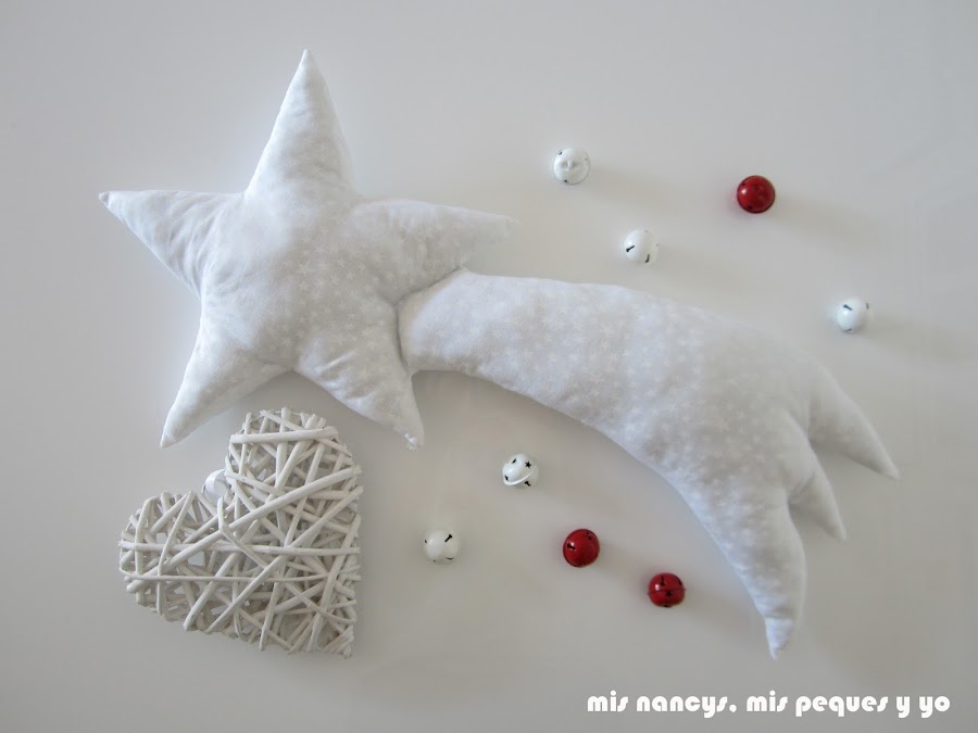 mis nancys, mis peques y yo, tutorial DIY cojín con forma de estrella de Oriente de Navidad