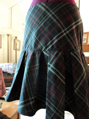 Confessions of a Seamstress: Plaid Skirt Redesign