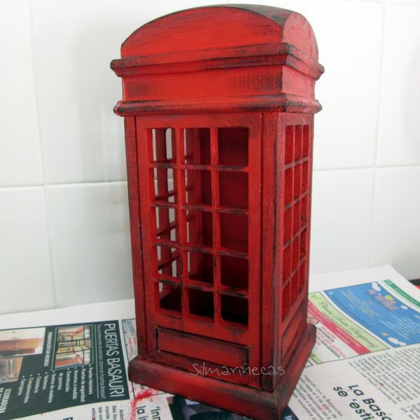 cómo decorar una cabina teléfono inglesa K2