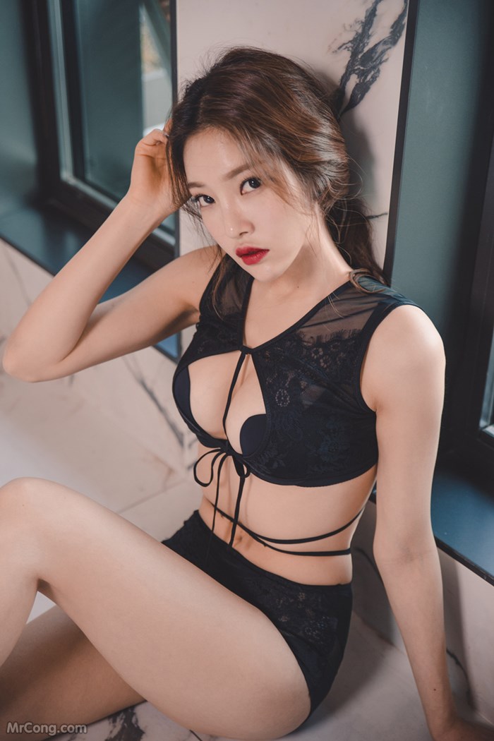 Park Jung Yoon's beauty in underwear in April 2017 (149 photos)