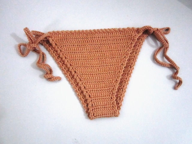 Simple Bikini Bottom | The Happy Unraveler