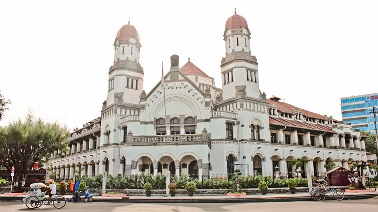 Hotel di Semarang dan Tujuan Wisata yang Bisa Dikunjungi Ketika di Kota Ini ~ Blog Ilmi Sahih