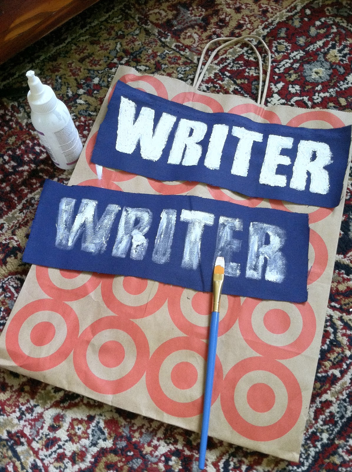 Chuck Does Art: DIY Richard Castle 'WRITER' Vest Costume