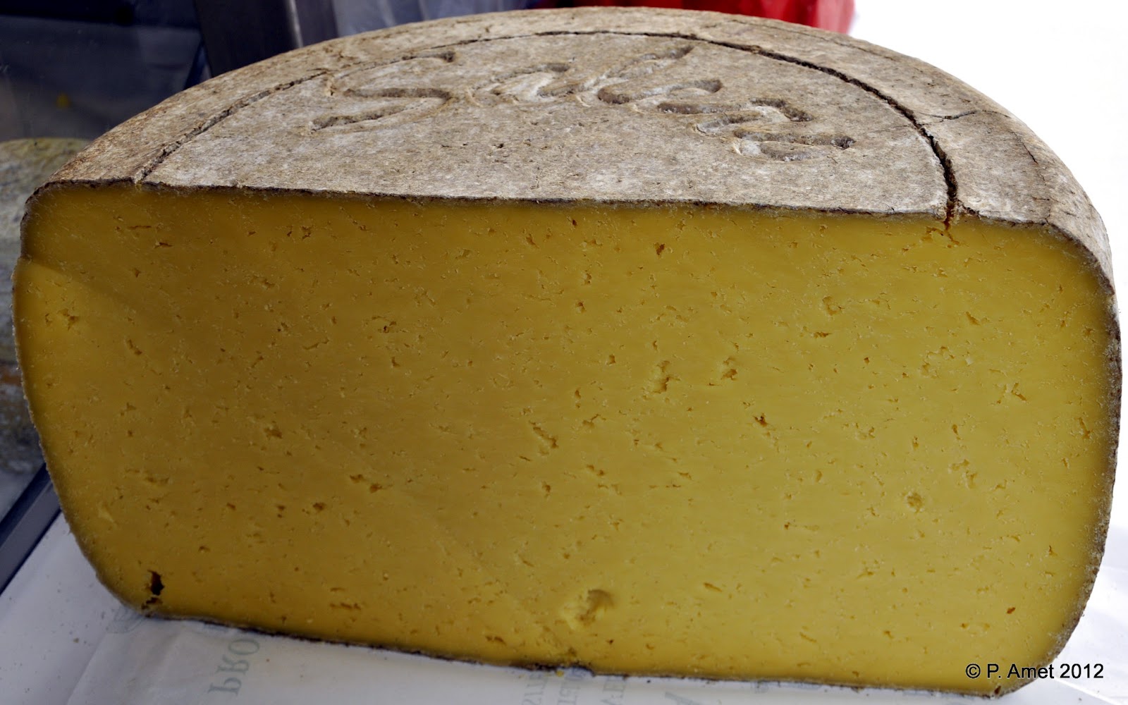 Сорт мягкого сыра 5 букв сканворд. Сорт французского сыра. Сорт французского сыра 5. Салерс сыр. Французский сыр Бофор.