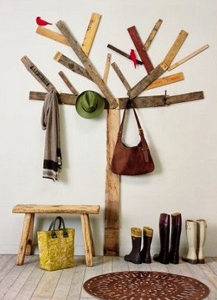 Perchero con forma de árbol