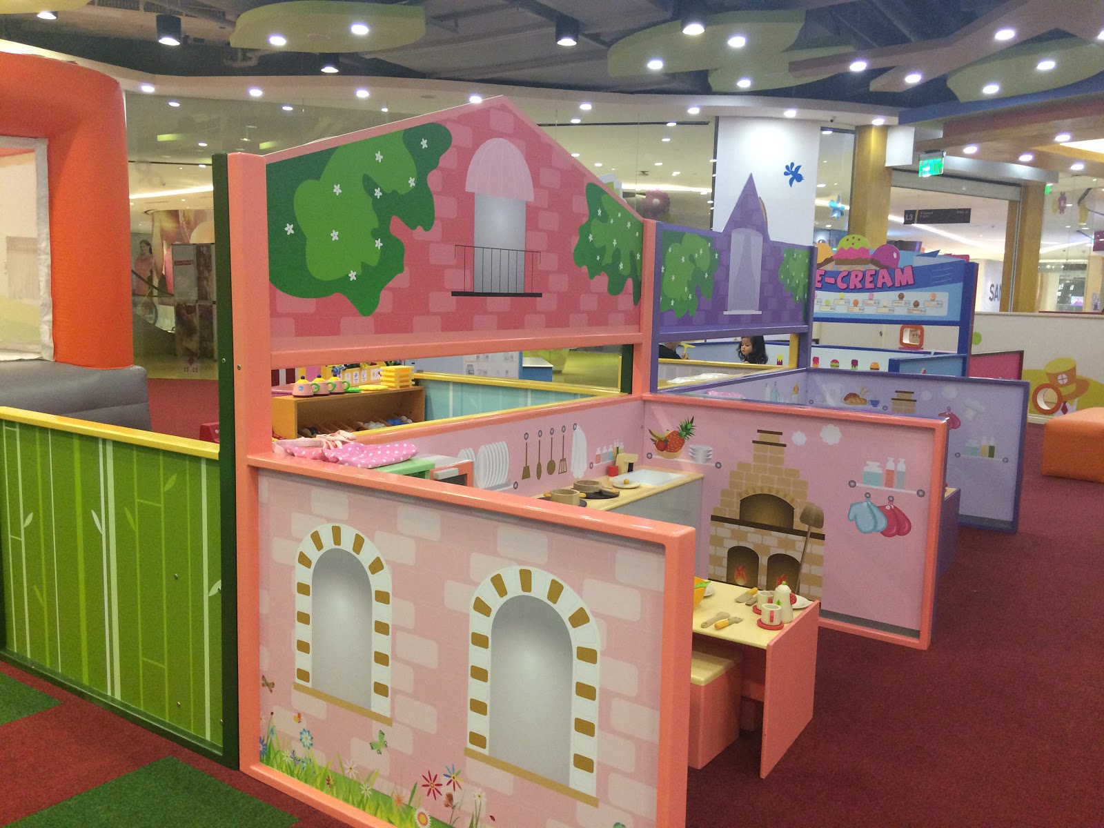 startwinklepanda Kidzoona Uptown Mall BGC