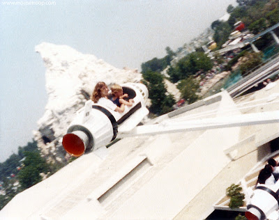 Rocket Jets Disneyland Tomorrowland old 1983 spinning ride Matterhorn