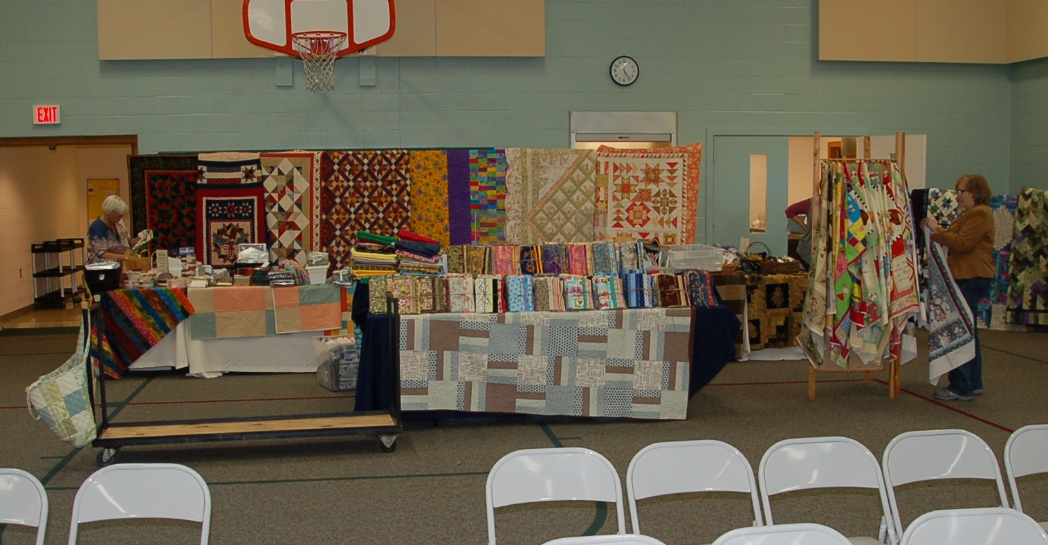 Gabbi Abbi May Lighthouse Quilt Guild vendor night