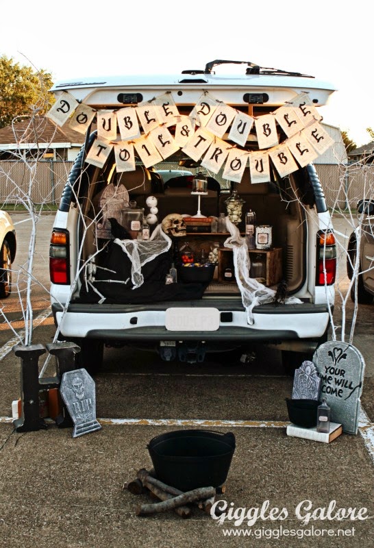 Decorating A Minivan For Christmas Decorating A Minivan For Christmas