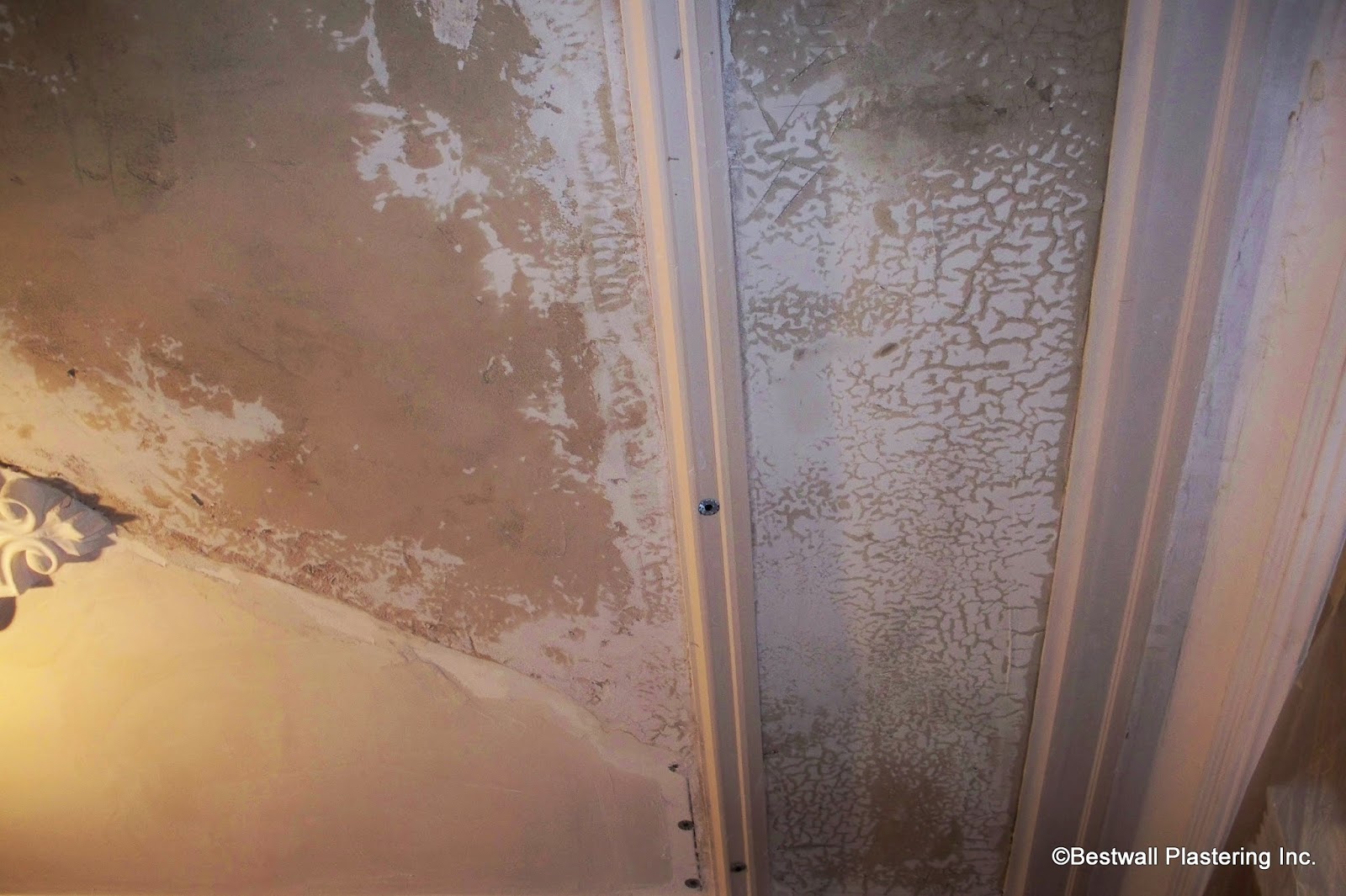 What you need to know about plastering Damaged Plaster ceiling with