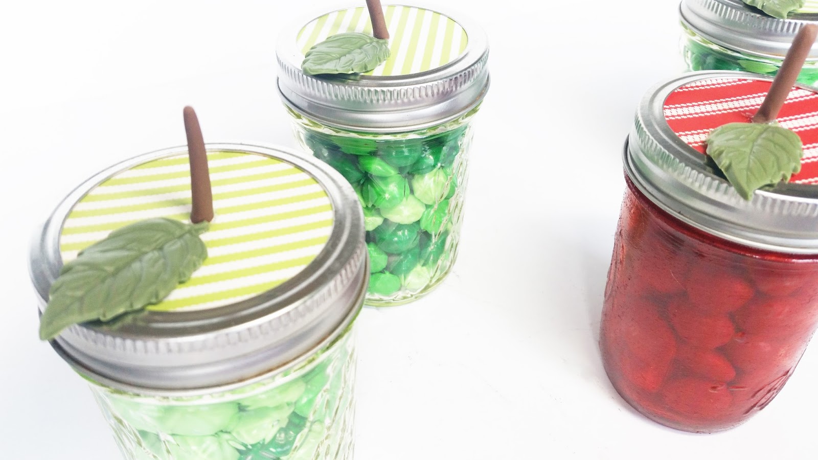 Erin Reed Makes DIY Candy Apple Jars