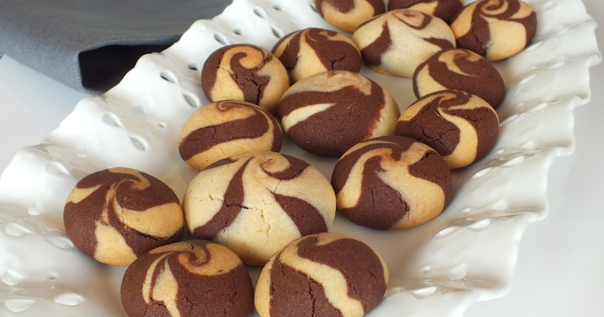 TUTKU KURABİYE MAVİ BEYAZ YEMEKLER