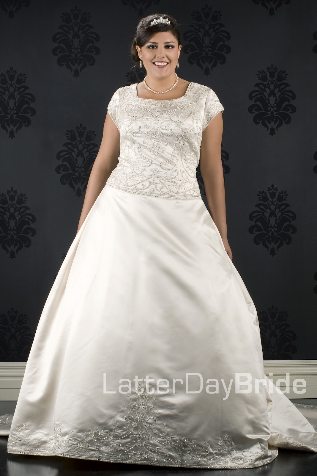 Modest Plus Size Wedding Gowns Have Your Dream Wedding