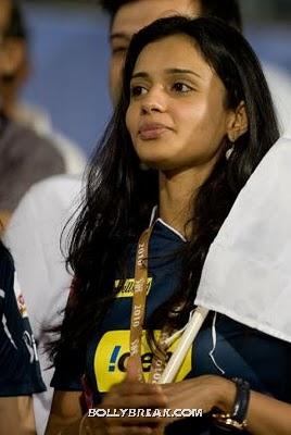 Gayatri Reddy Hot wallpapers 2 - (9) - Gayatri Reddy Hot Pics at IPL Matches