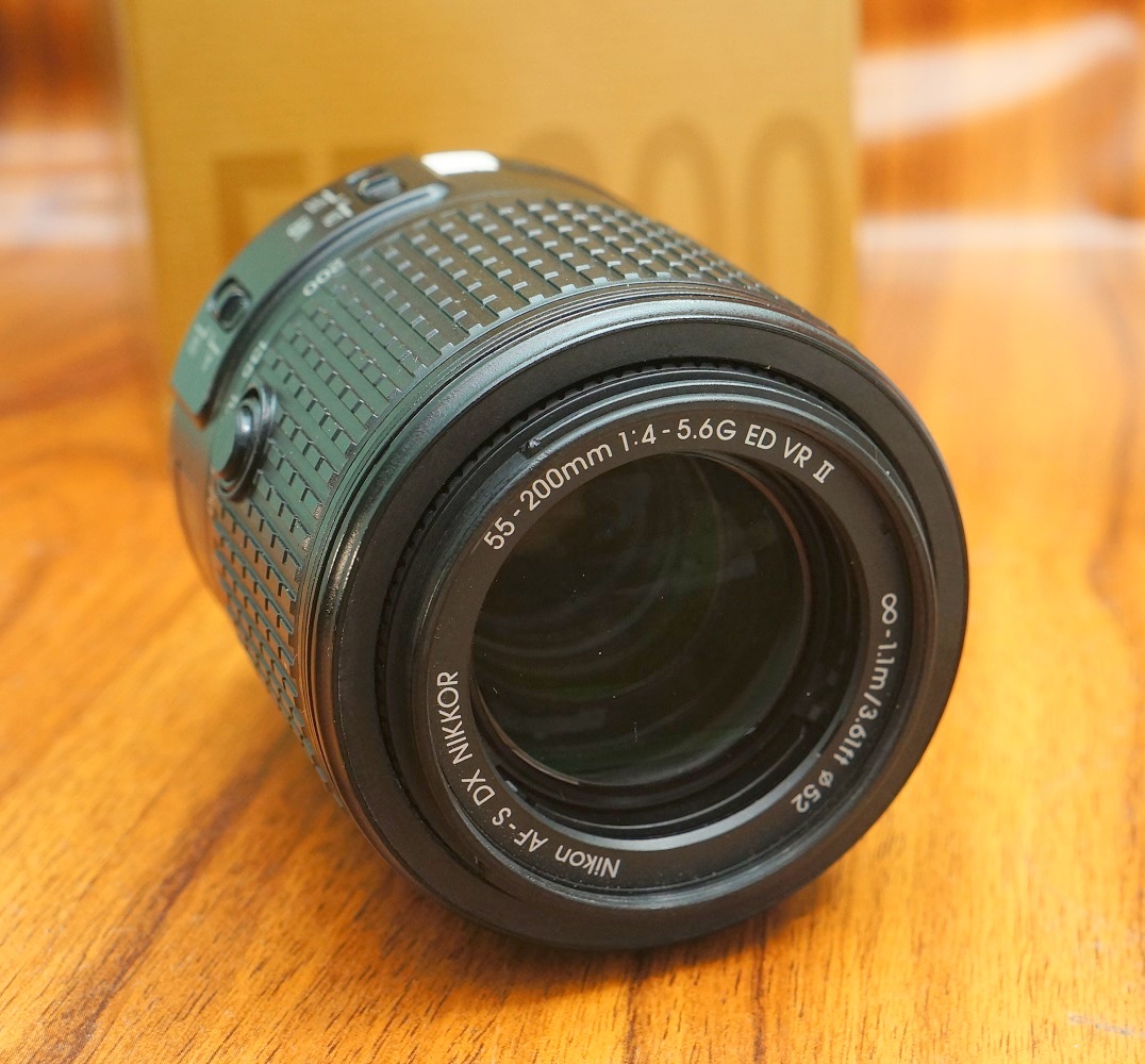 Jual lensa Nikon 55-200mm VR2 2nd  Jual Beli Laptop 
