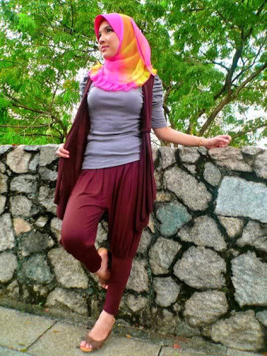 Gambar Bogel awek seksi gebu montok tembam tudung seksi skodeng tetek cun bogel   Melayu Boleh.Com