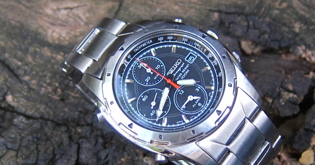 本店は SEIKO セイコー 7T32-6M00 メンズ 黒文字盤 クロノグラフ