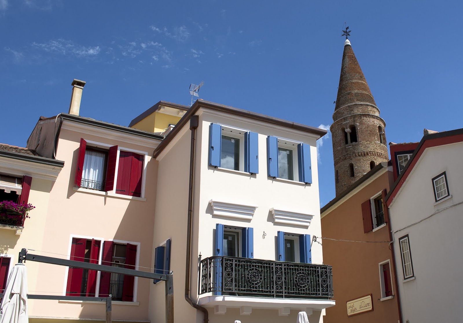 Történetek képekkel: Caorle, a színes város