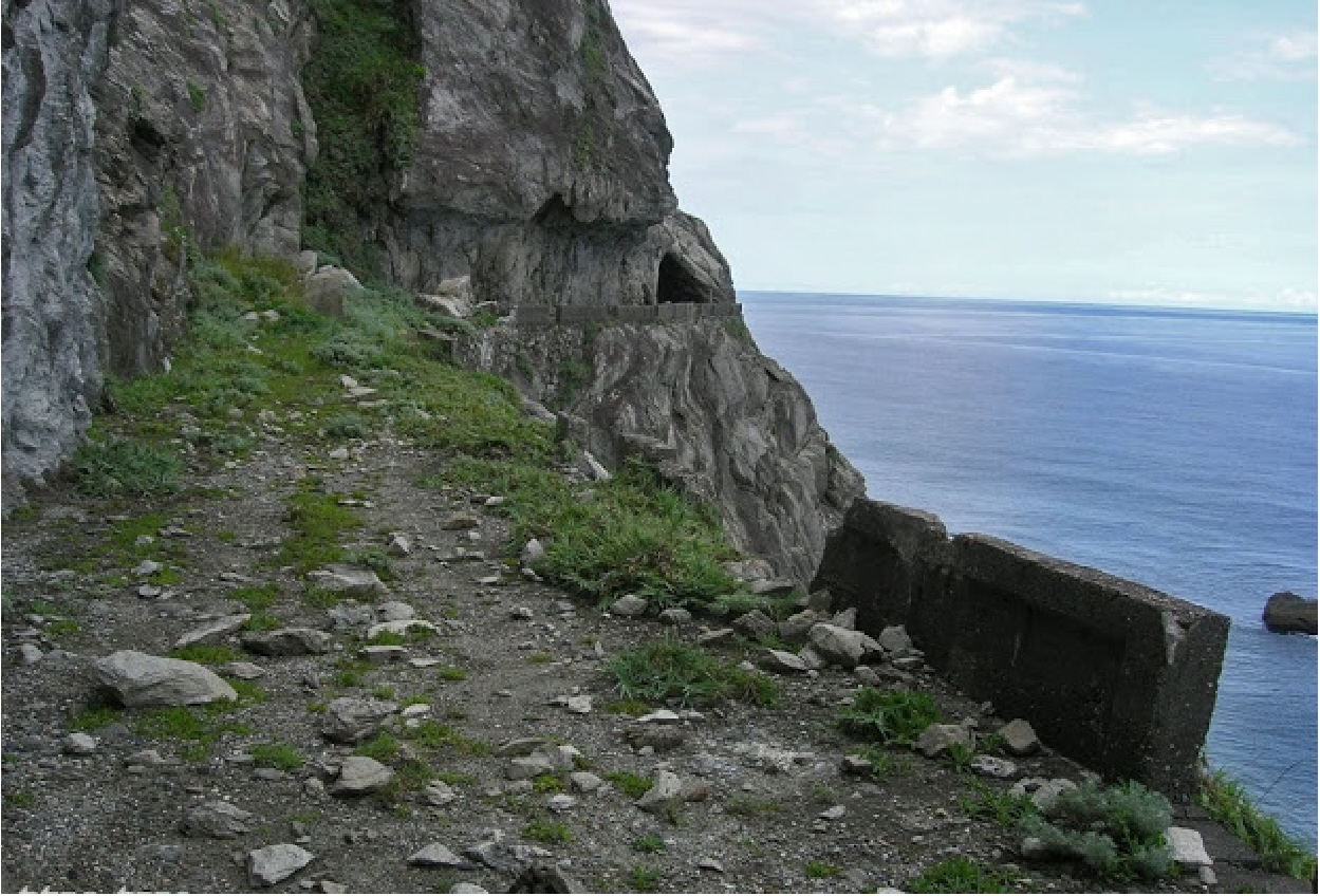 This Forgotten Road Taps Into Traffic Like No One Else Can
