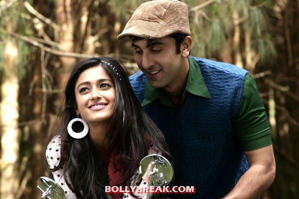 Ranbir and Ileana d'cruz on a cycle  - (4) -  Barfi Stills of Ranbir Kapoor