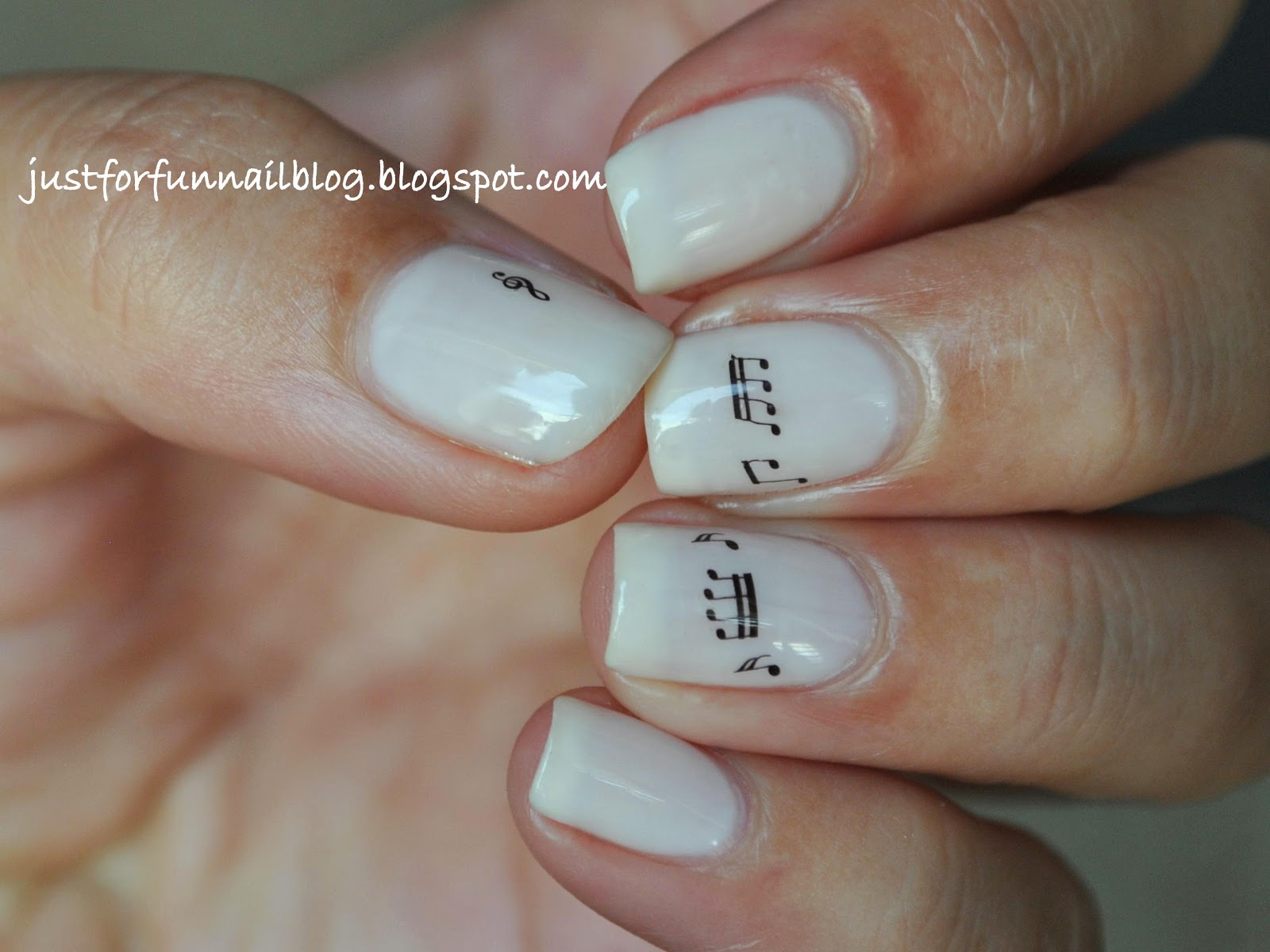 Music Notes with Essie Walts
