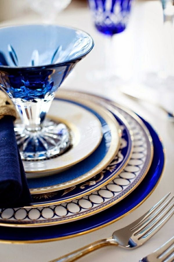 Table decoration in blue &#8211; fascinating ideas!