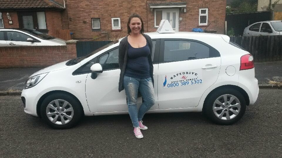 Safedrive Stars Driving lessons Ipswich, Driving instructor Ipswich, Driving school Ipswich Safedrive Stars Driving lessons Ipswich, Driving instructor Ipswich, Driving school Ipswich