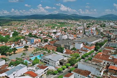 CONSTRUINDO APRENDIZAGENS EM REDE: Jequié ao longo da sua história