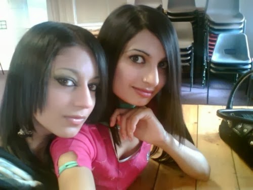 wal kello : indian Pakistani hot hot Girls and - smol girls