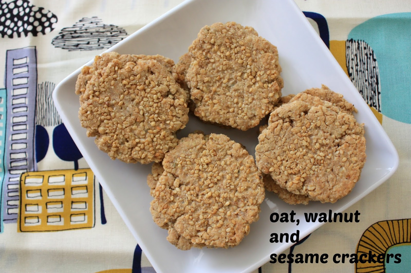 Emerald Rice Cooking oat, walnut and sesame crackers
