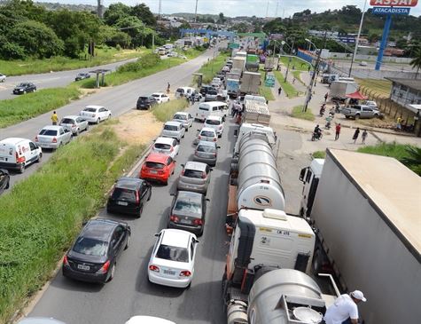 Reunião de caminhoneiros e governo termina sem acordo; greve continua