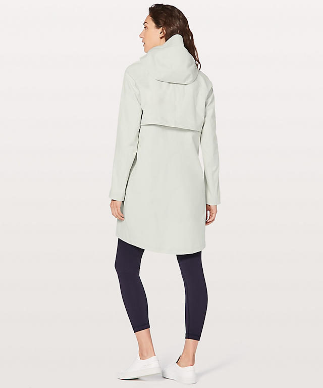 lululemon cloud crush jacket