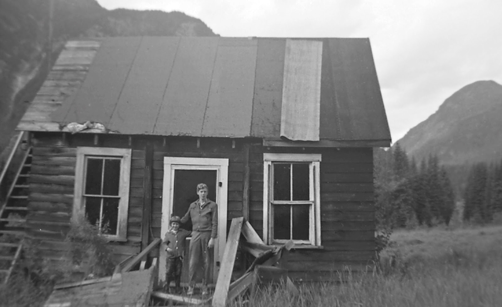 Albert Canyon, British Columbia, Canada...Ghost Town... Relived by the