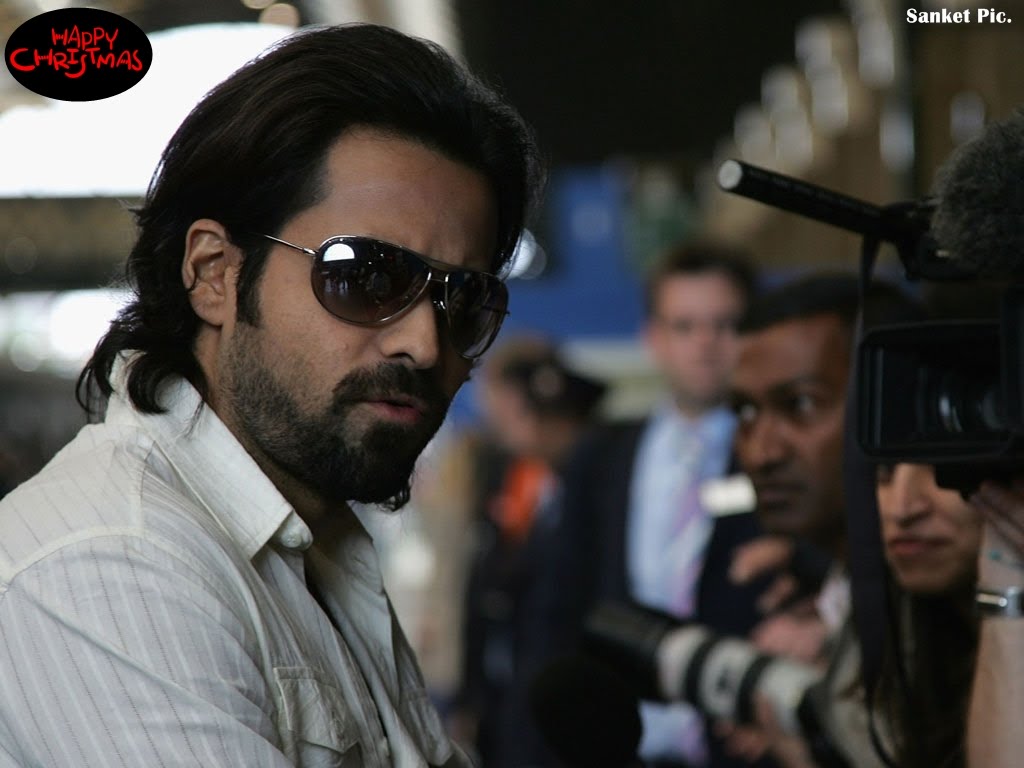 Awarapan Movie Emraan Hashmi Hairstyle By 2004, hashmi had established himself as one of the leading actors of hindi cinema with roles in several successful thrillers including, murder (2004), zeher however, he followed it with roles in films that underperformed at the box office before starring in the acclaimed action drama awarapan (2007). awarapan movie emraan hashmi hairstyle