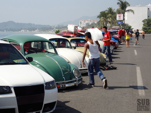 Some of the cars from Revenbug 2013 in Manzanillo