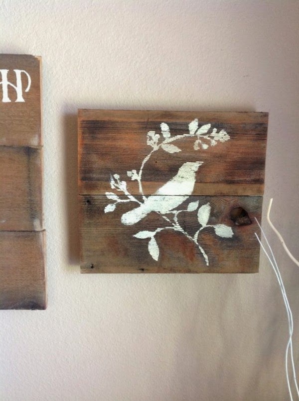 Original decorations from wooden pallets
