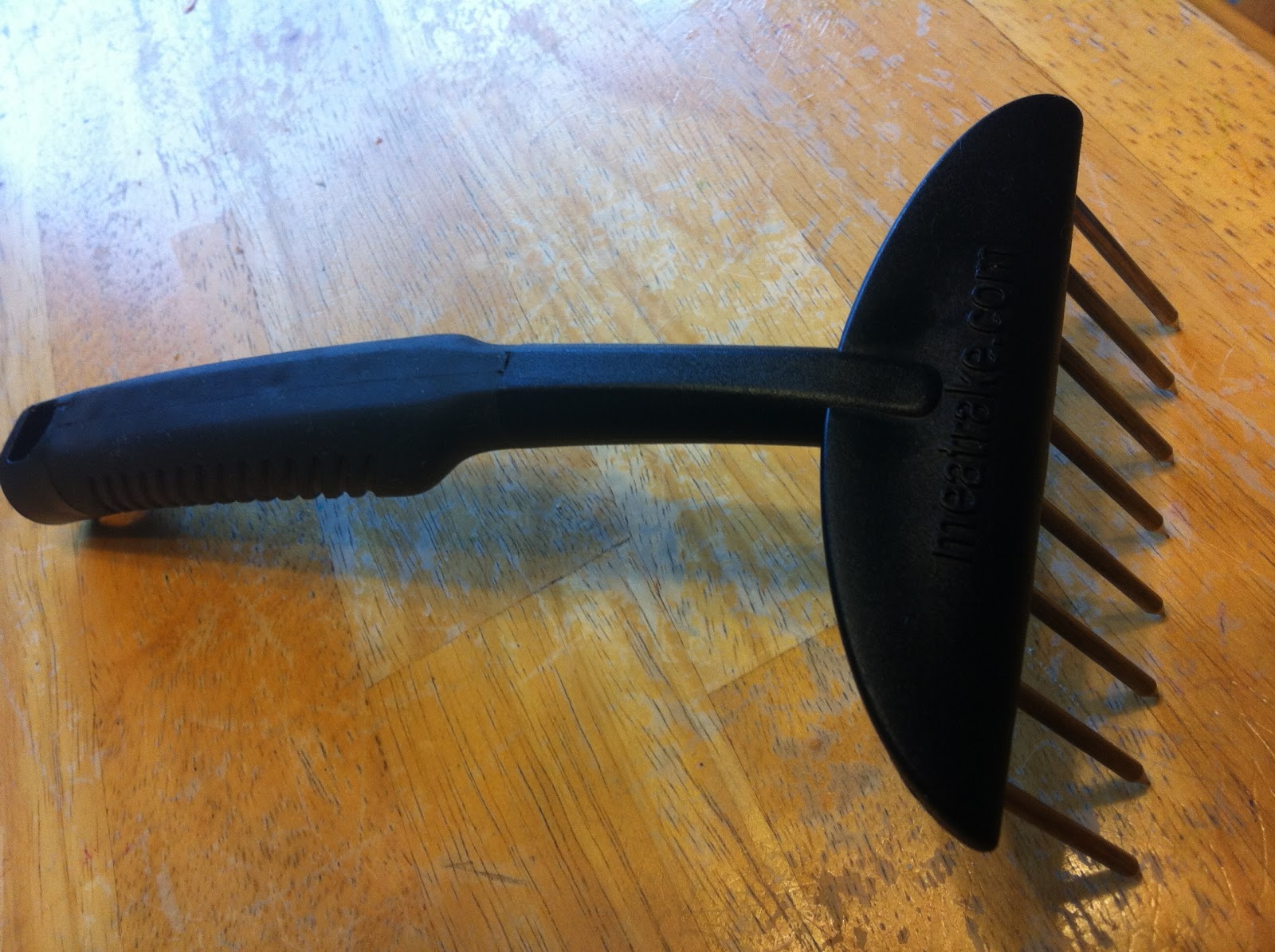 HRM CREATIVE BBQ The MeatRake meat shredding tool review!